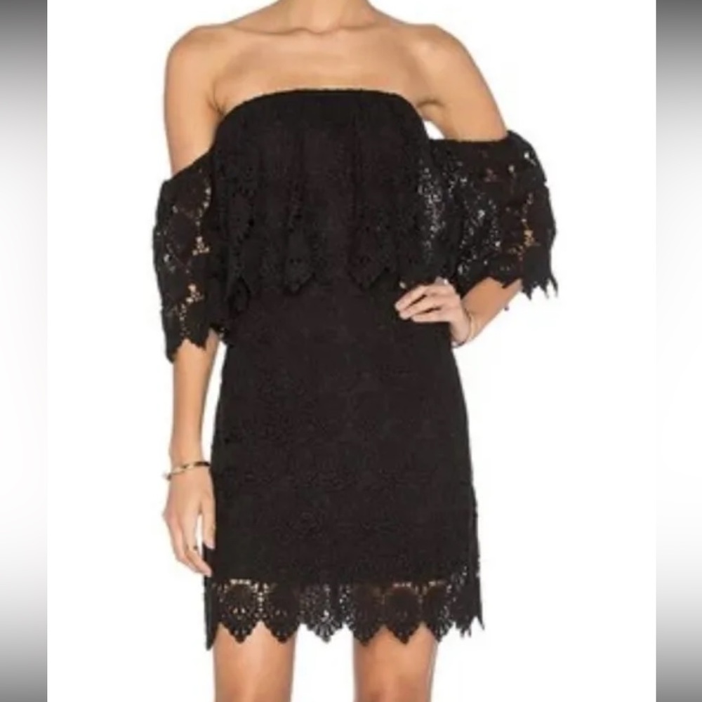 NWT J.O.A. Los Angeles Off The Shoulder Lace Mini Dress